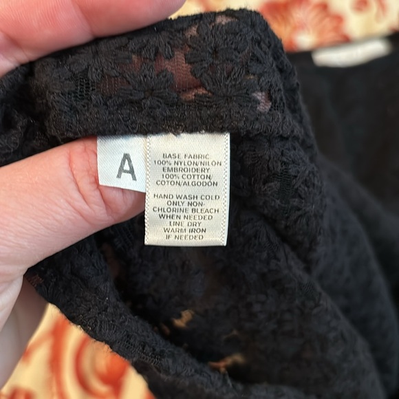 Loft Sheer Floral Textured Blouse - Picture 7 of 8